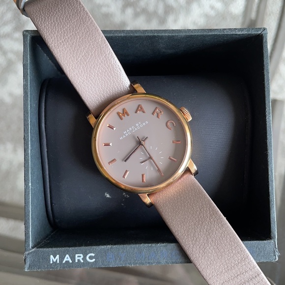 Marc Jacobs watch main image 4